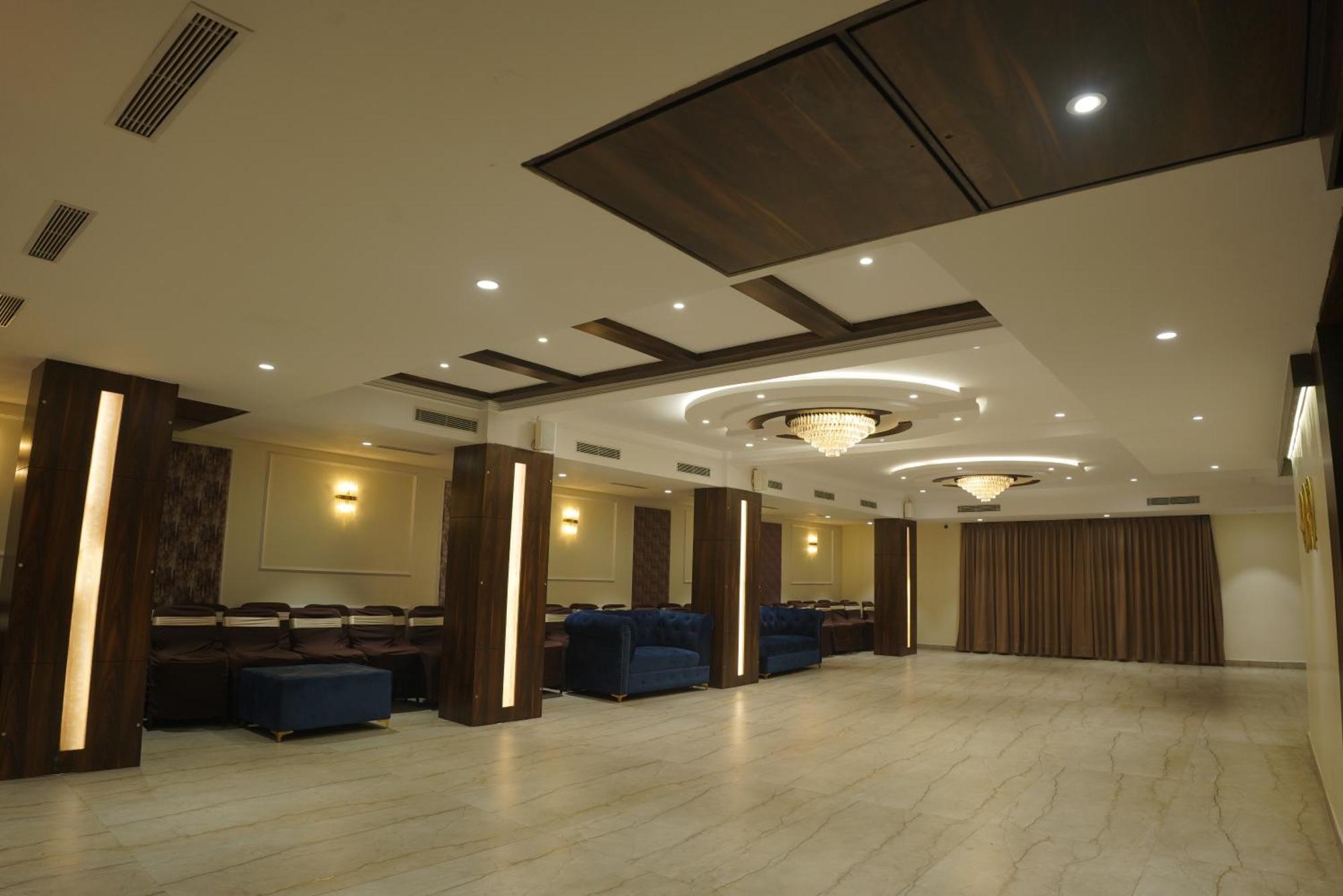 Hotel The Pride Jamshedpur Zewnętrze zdjęcie