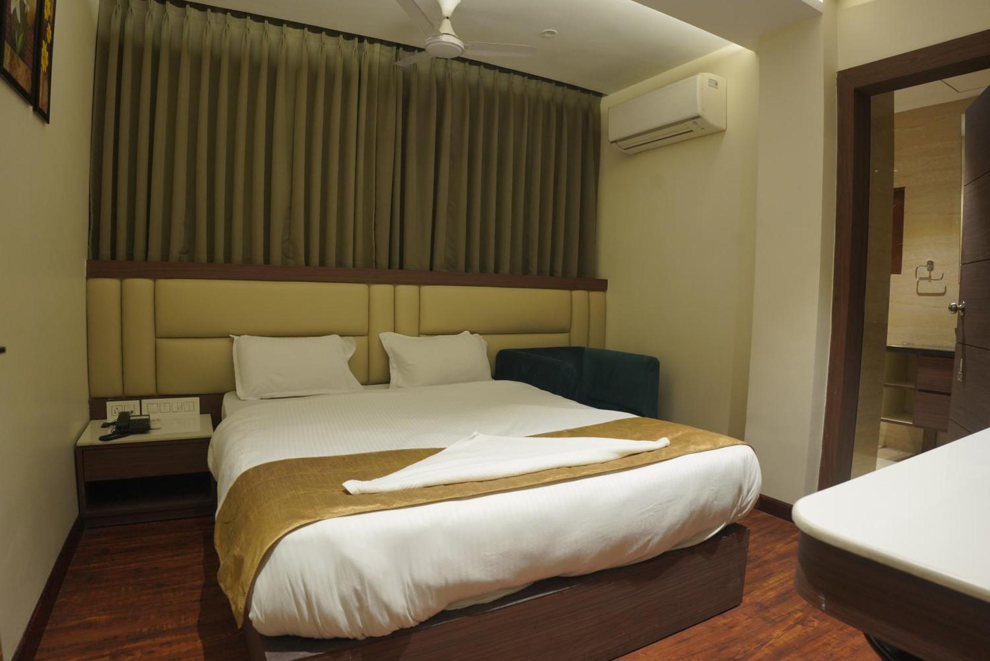 Hotel The Pride Jamshedpur Zewnętrze zdjęcie